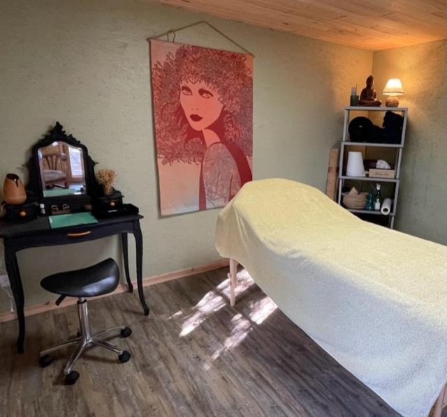 Instant Zen Bed & Breakfast Saint-Vivien-de-Médoc Екстериор снимка