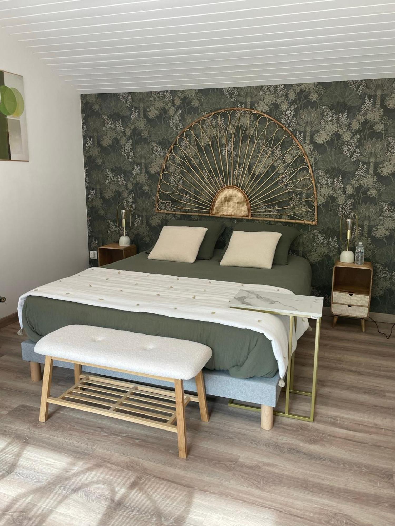 Instant Zen Bed & Breakfast Saint-Vivien-de-Médoc Екстериор снимка